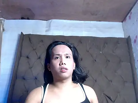 Snapshot of Cockyliciousx chatting on 10/20/25, 10:38 Cockyliciousx online show from 10/20/25, 10:38