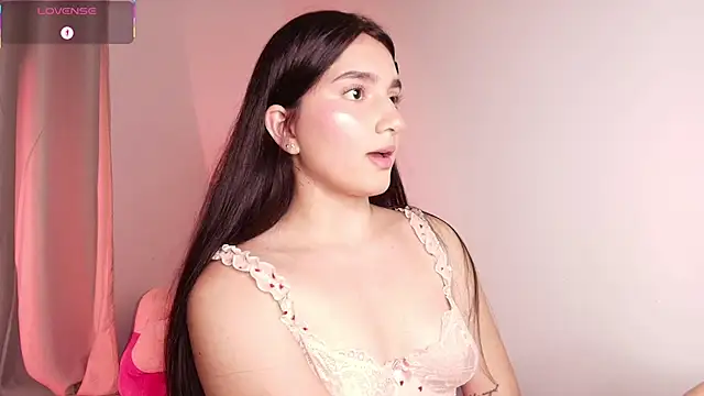 Snapshot of dulceangel__ chatting on 10/09/25, 01:28 dulceangel online show from 10/09/25, 01:28