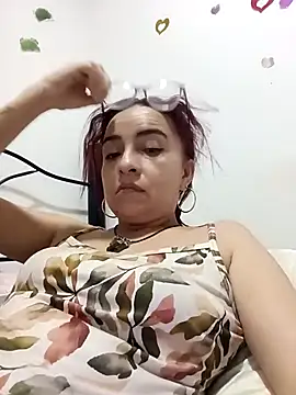 tany90 online show from 10/14/25, 11:04