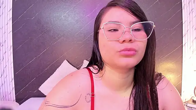 Snapshot of bumyrose chatting on 02/14/26, 03:51 bumyrose online show from 02/14/26, 03:51