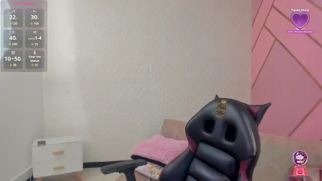 Snapshot of Eva_mermaid chatting on 04/17/26, 02:31 Eva mermaid online show from 04/17/26, 02:31