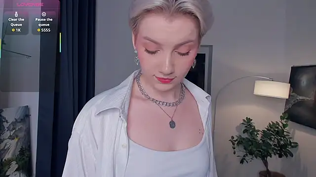 OdelynaAsp online show from 11/06/25, 12:31