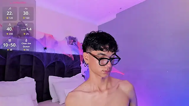 Phillicious   online show from 10/22/25, 09:35