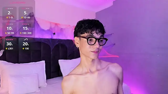 Phillicious   online show from 10/30/25, 11:34