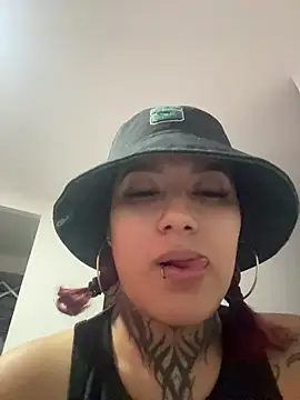 MargothWolfe online show from 01/10/26, 06:31