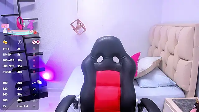 KRISTINPITERS online show from 10/07/25, 07:59