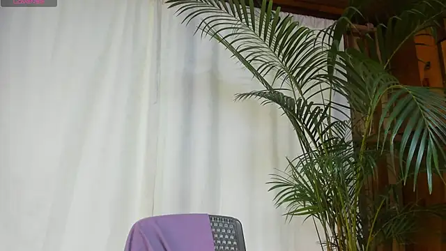 aliciakozlov online show from 05/14/26, 08:39