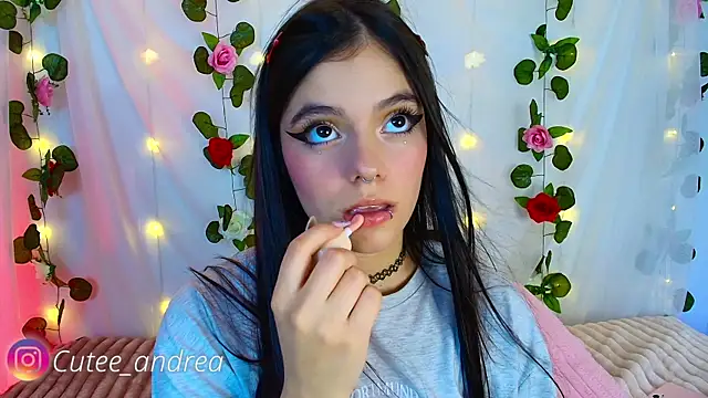 cutee andrea online show from 10/24/25, 01:59
