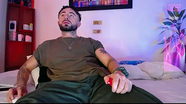 Edwardjonnes online show from 04/08/26, 03:19