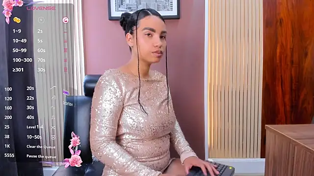 KhateAndersson online show from 11/16/25, 07:40