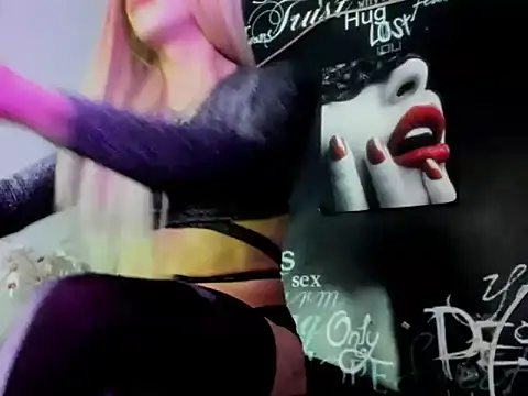 Megam  online show from 11/14/25, 01:09