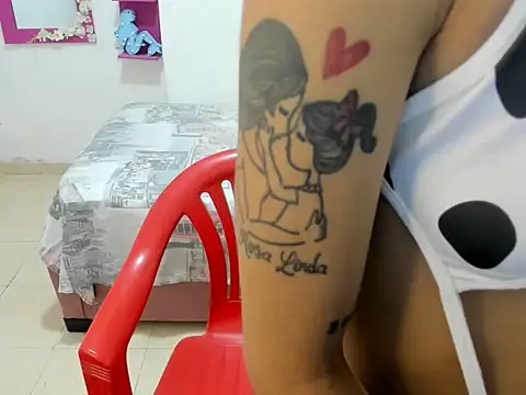 baby rose03 online show from 10/27/25, 06:42