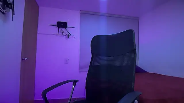 Toy boy777 online show from 02/28/26, 02:33