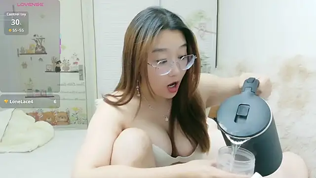 sisi-maiden online show from 01/08/26, 12:33