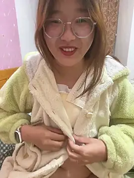 Snapshot of sisi-maiden chatting on 03/19/26, 10:48 sisi-maiden online show from 03/19/26, 10:48