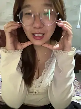 sisi-maiden online show from 02/24/26, 02:01