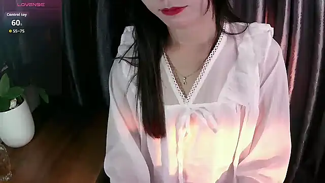 Mai aug online show from 10/31/25, 03:41