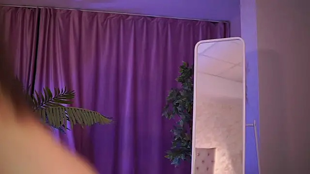 ZenyaNoir online show from 12/03/25, 07:57