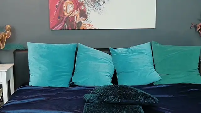 Snapshot of DashaFlame chatting on 11/16/25, 09:51 DashaFlame online show from 11/16/25, 09:51