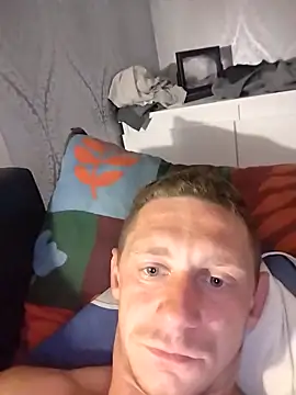 Dawidwi493  online show from 09/19/25, 05:06