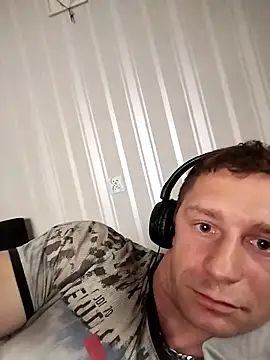 Dawidwi493  online show from 04/14/26, 04:34