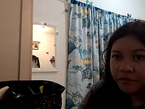 Kitty WetXxX online show from 11/11/25, 02:17