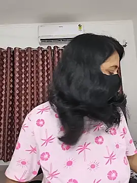 Snapshot of Your-Vedika chatting on 07/17/26, 01:30 Your-Vedika online show from 07/17/26, 01:30