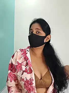 Snapshot of Your-Vedika chatting on 12/17/25, 11:04 Your-Vedika online show from 12/17/25, 11:04