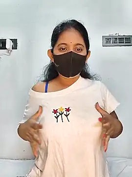 Snapshot of Your-Vedika chatting on 10/10/25, 06:47 Your-Vedika online show from 10/10/25, 06:47
