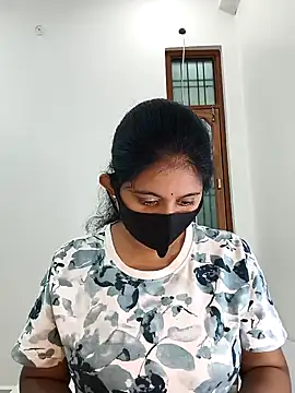 Snapshot of Your-Vedika chatting on 11/26/25, 08:03 Your-Vedika online show from 11/26/25, 08:03