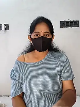 Snapshot of Your-Vedika chatting on 10/15/25, 08:00 Your-Vedika online show from 10/15/25, 08:00