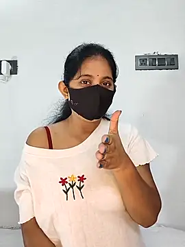 Snapshot of Your-Vedika chatting on 10/16/25, 05:59 Your-Vedika online show from 10/16/25, 05:59