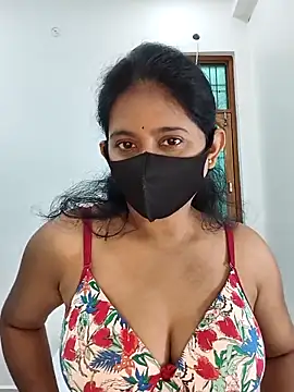 Snapshot of Your-Vedika chatting on 11/13/25, 06:50 Your-Vedika online show from 11/13/25, 06:50