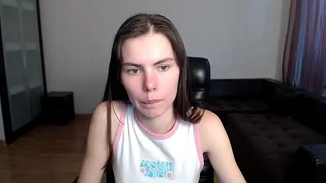 AmelieReve online show from 10/02/25, 02:53