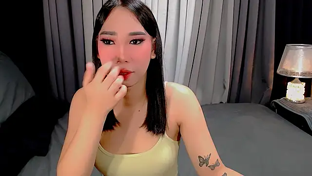 kisha greyson online show from 11/06/25, 06:01