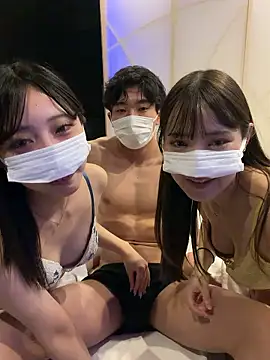 sono chan online show from 12/02/25, 01:46