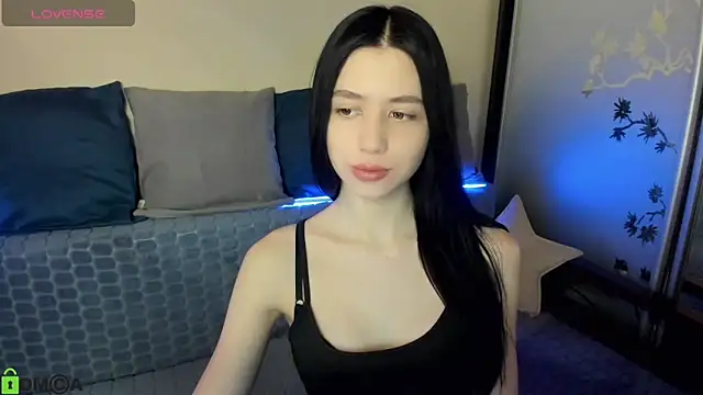 SelinLi online show from 02/18/26, 09:17