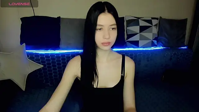 SelinLi online show from 01/07/26, 08:19