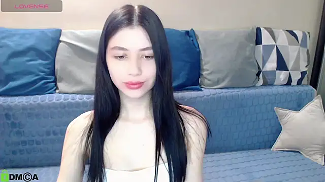 SelinLi online show from 04/09/26, 08:31