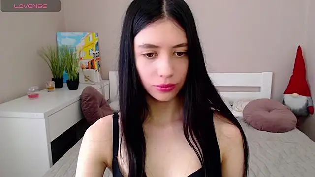 Snapshot of SelinLi chatting on 06/20/26, 08:41 SelinLi online show from 06/20/26, 08:41