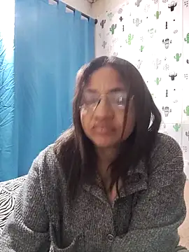 Snapshot of Avannay chatting on 10/16/25, 12:30 Avannay online show from 10/16/25, 12:30