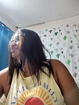 Avannay online show from 02/19/26, 02:08