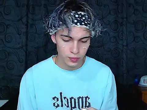 john vichenso online show from 10/24/25, 11:04