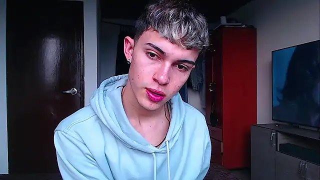 john vichenso online show from 12/15/25, 09:31