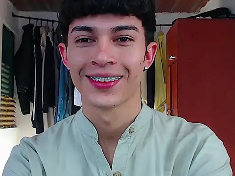 Snapshot of john_vichenso chatting on 09/09/25, 09:35 john vichenso online show from 09/09/25, 09:35