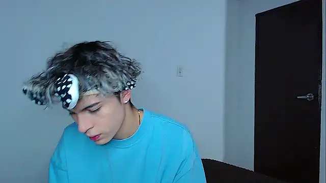 john vichenso online show from 11/27/25, 09:48