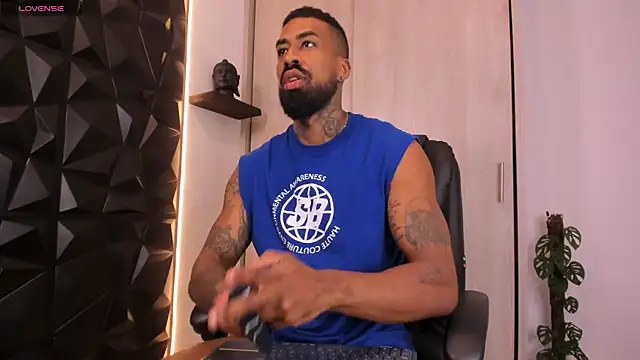 OstinDaniels online show from 11/18/25, 11:48