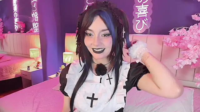 Shizuko  online show from 04/15/26, 10:43