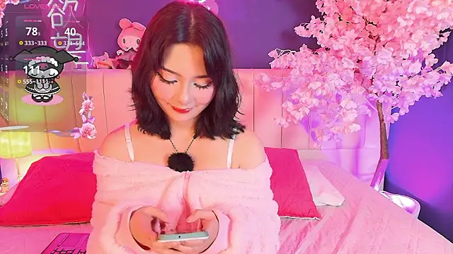 Shizuko  online show from 03/12/26, 09:41