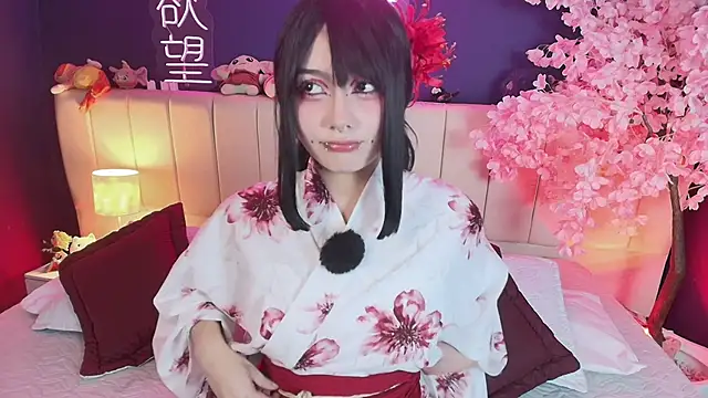 Shizuko  online show from 05/21/26, 08:28